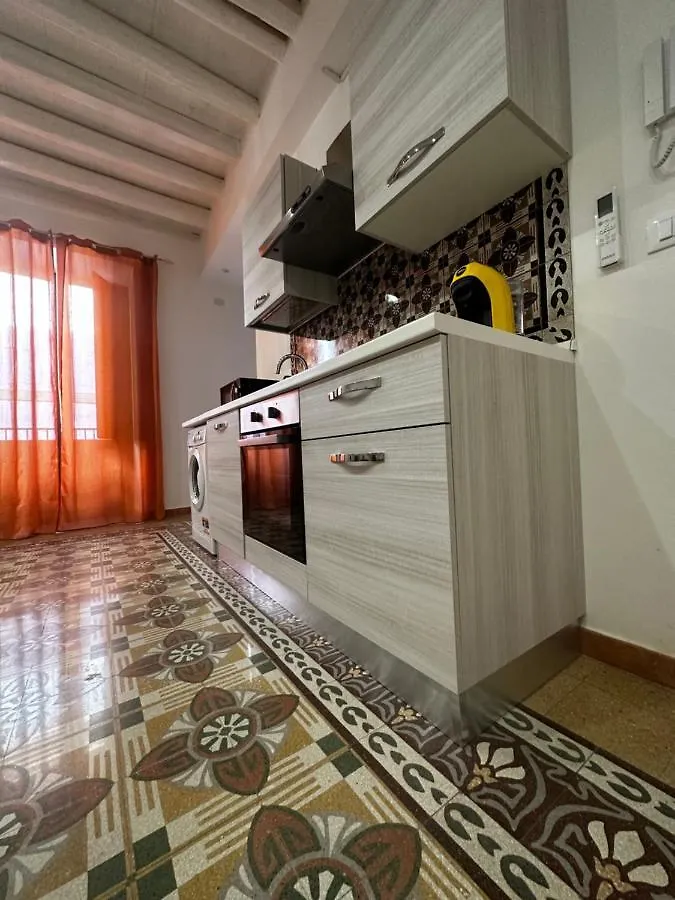 Bed & Breakfast Lb Home Termini Imerese