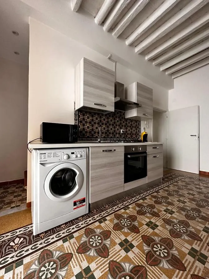 Lb Home Termini Imerese Couette-café