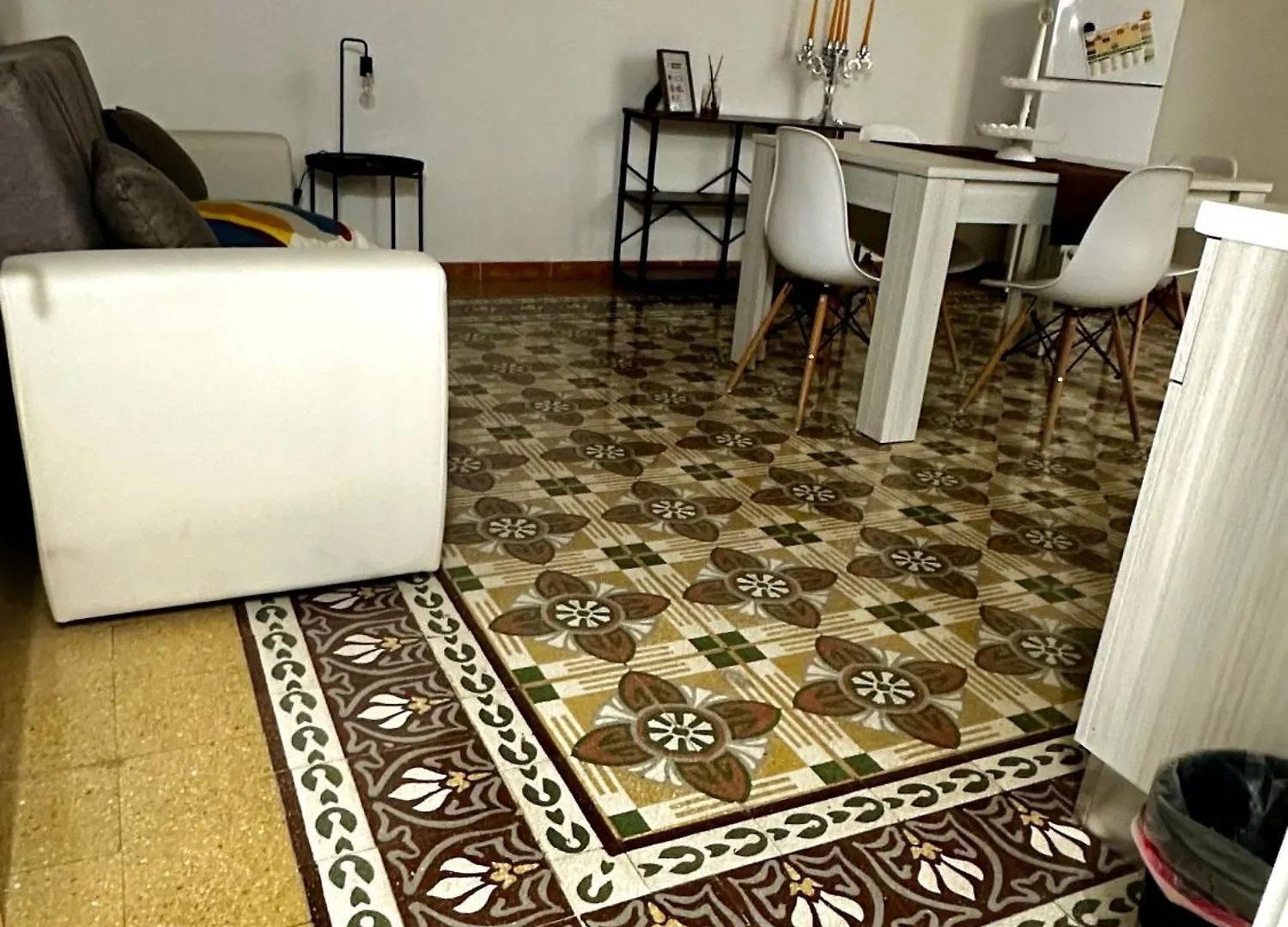 Lb Home Termini Imerese Couette-café
